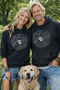 Urban Rise Hoodie - Unisex - Schwarz mit weißem Logo